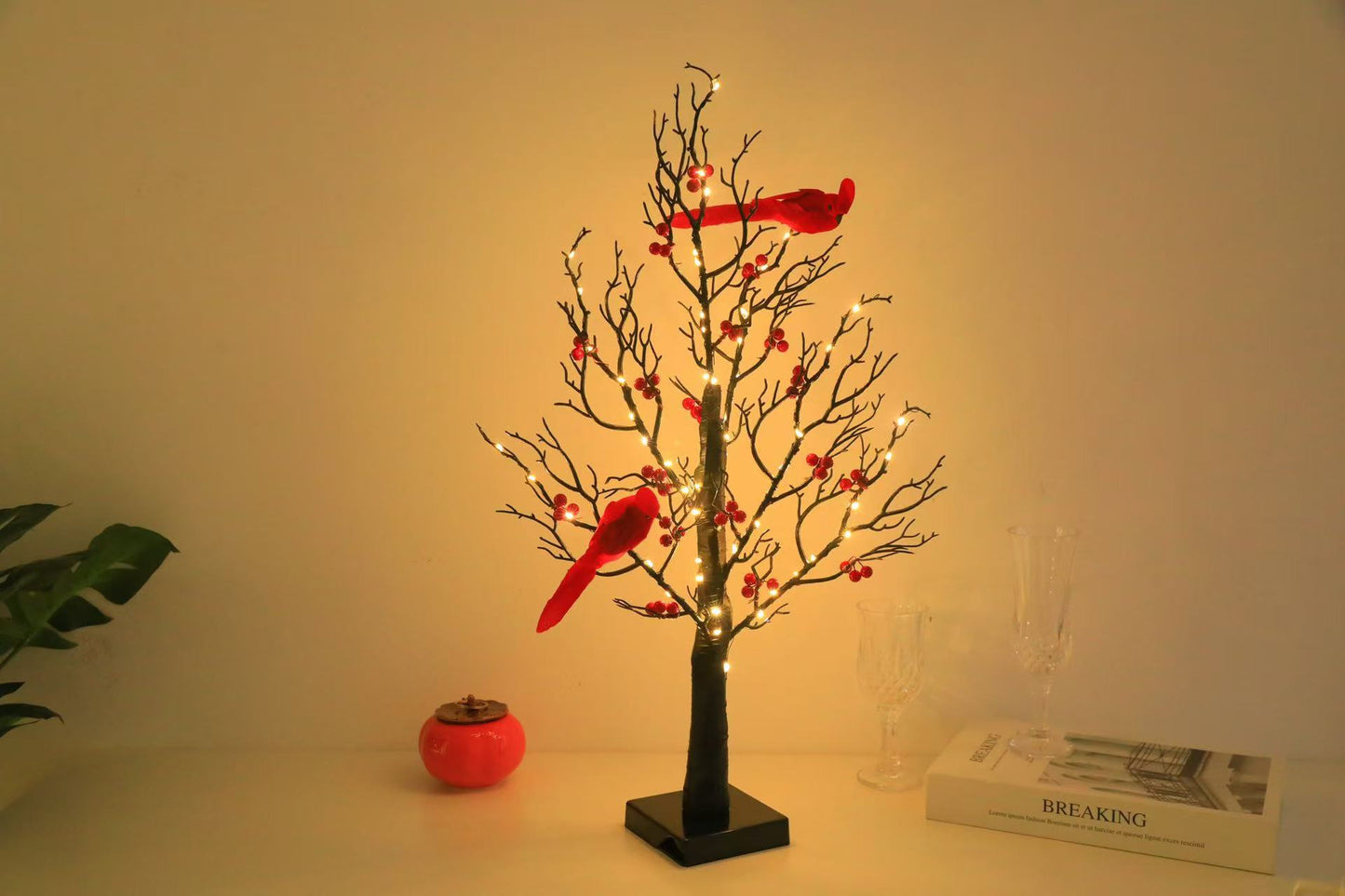 Lighted Mini Birch Tree Light LED Cardinals Christmas Tree Vintage Glowing Tree Light For Table Holiday Home Xmas Decoration